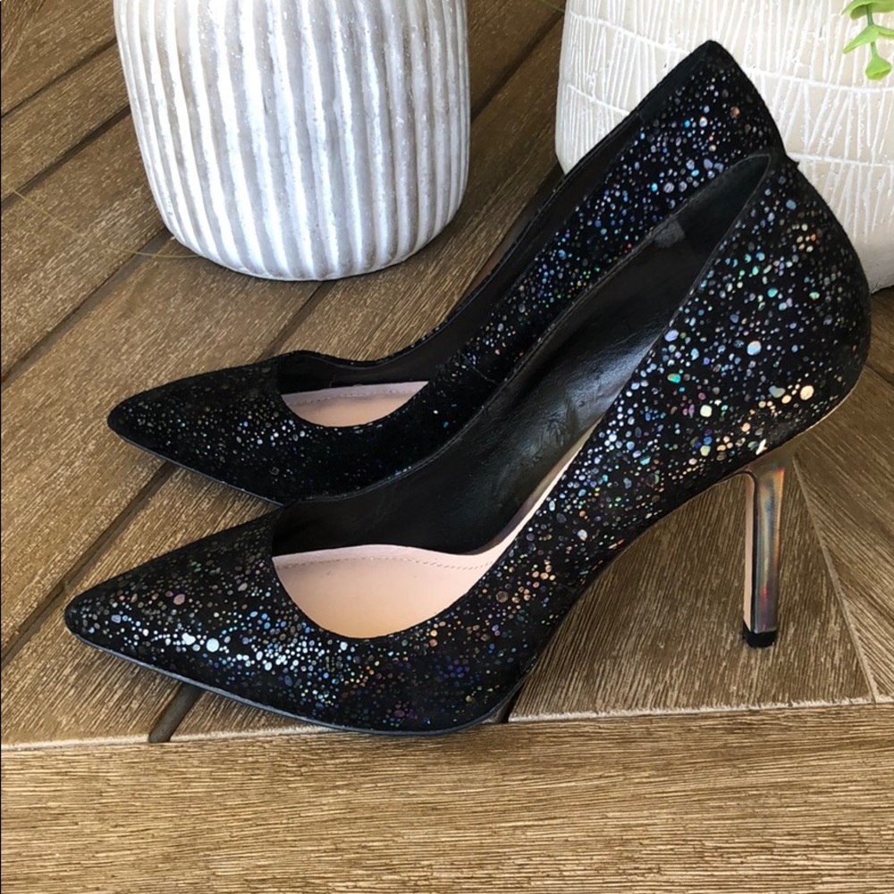 (Sold) Vince Camuto Harty Heels Black Iridescent - Picture 3 of 8